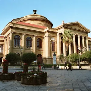 Pensión Garibaldi 29 - Piazza Marina A - In Pieno Centro., Palermo